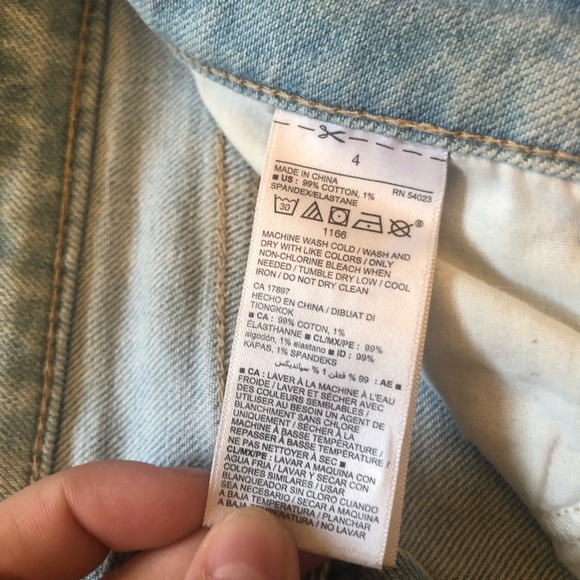 Old Navy Jeans - Picture 3 of 5